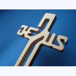 Krzyż drewniany jasny brąz-Jezus 25,5 cm JB 10